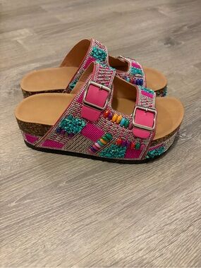Womens Size 7 Platform Clog Studded/Bling Sandals